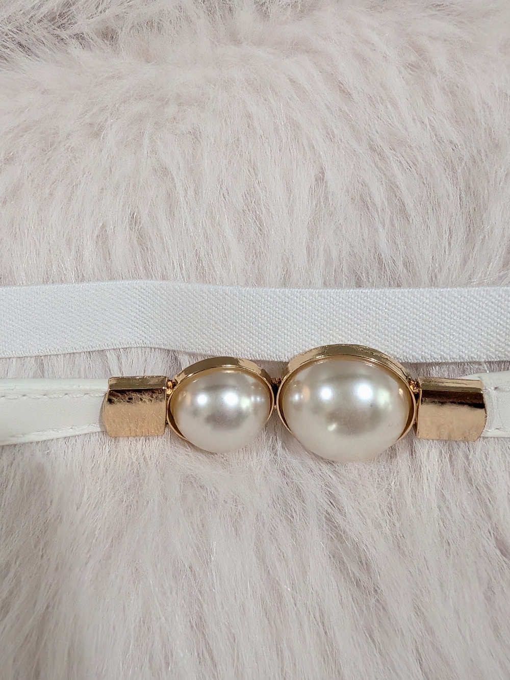 Women’s Faux Pearl Accent White Elastic Belt with Gold Hardware